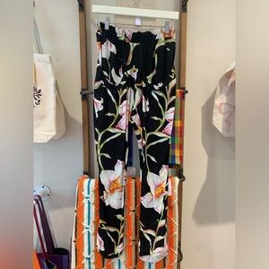 Flynn Skye Floral Pants